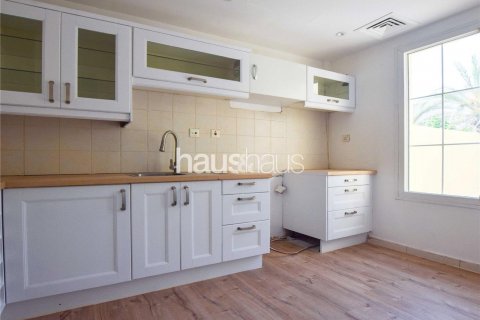 Vila di The Springs, Dubai, UAE 2 bilik tidur, 167 meter persegi № 625579 - foto 13