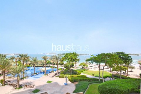 דירה למכירה ב Palm Jumeirah, Dubai, איחוד האמירויות  2 חדרי שינה, 144 מ"ר, מספר 625578 - תמונה 2