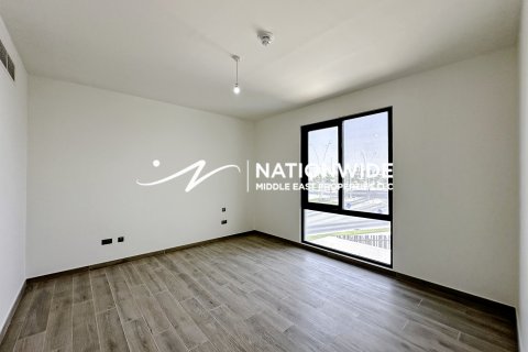 Villa zum Verkauf in Abu Dhabi, VAE 5 Schlafzimmer, 360 m2 Nr. 603828 - Foto 11