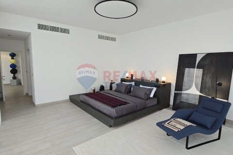 Villa in Tilal City, Sharjah, UAE 4 bedrooms, 391.2 sq.m. № 577621 - photo 13