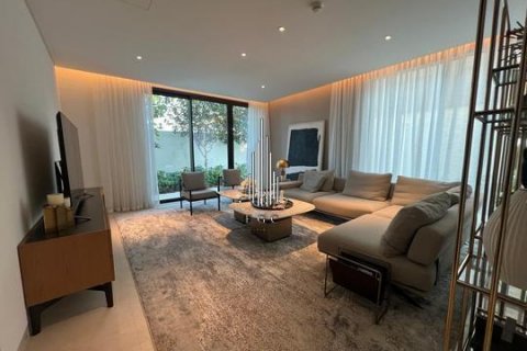 Villa on the Saadiyat Island, Abu Dhabi, UAE 5 bedrooms, 814.3 sq.m. № 547206 - photo 7