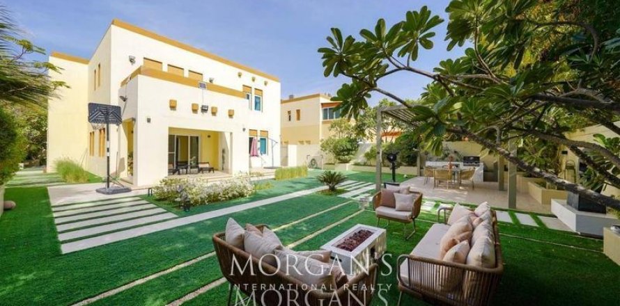 Willa w Jumeirah Park, Dubai, ZEA 3 sypialnie, 611.1 mkw. nr 591026