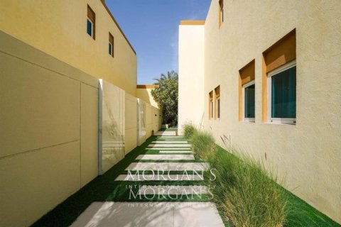 Willa do wynajęcia w Jumeirah Park, Dubai, ZEA 3 sypialnie, 611.1 mkw., nr 591026 - zdjęcie 16
