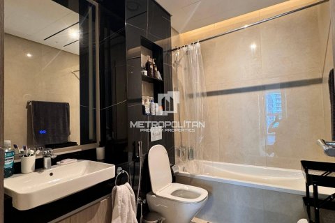 Jumeirah Lake Towers, Dubai, UAE의 판매용 아파트 침실 1개, 100제곱미터 번호 542863 - 사진 11