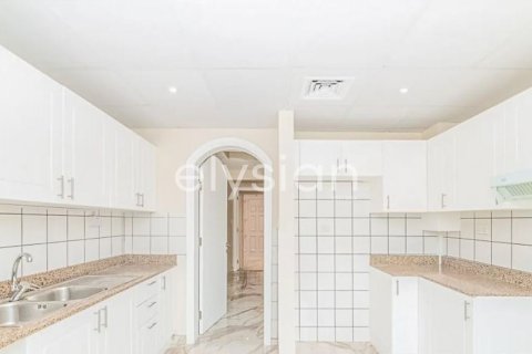 Vila v The Springs, Dubai, SAE 3 ložnice, 434 m² Č.: 600309 - fotografie 11