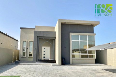 Villa i Al Jazirah Al Hamra, Ras Al Khaimah, Emiratene 3 soverom, 167.2 kvm nr. 452894