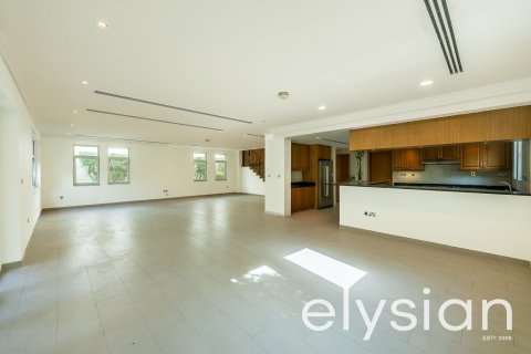Jumeirah Park, Dubai, UAE의 임대용 빌라 침실 4개, 738제곱미터 번호 586207 - 사진 5