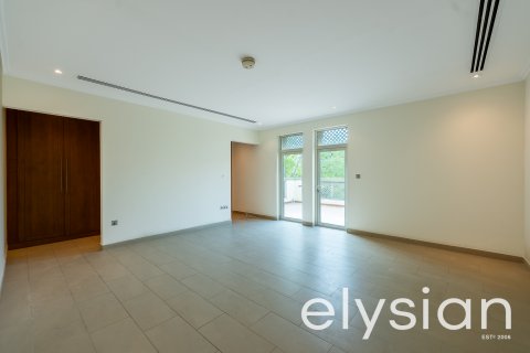 Jumeirah Park, Dubai, UAE의 임대용 빌라 침실 4개, 738제곱미터 번호 586207 - 사진 9
