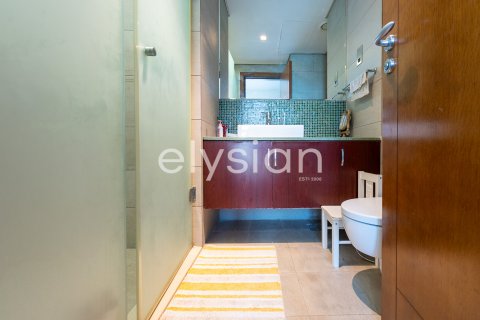 דירה להשכרה ב Palm Jumeirah, Dubai, איחוד האמירויות  2 חדרי שינה, 173 מ"ר, מספר 586206 - תמונה 12