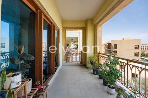 דירה להשכרה ב Palm Jumeirah, Dubai, איחוד האמירויות  2 חדרי שינה, 173 מ"ר, מספר 586206 - תמונה 2