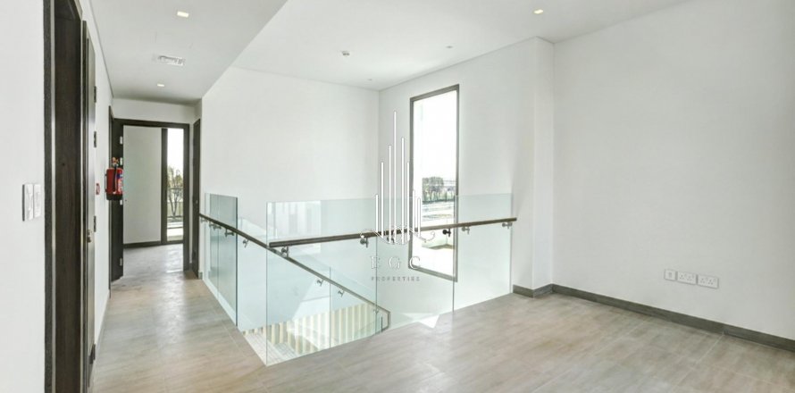 Villa i Yas Island, Abu Dhabi, Emiratene 4 soverom, 455.2 kvm nr. 477383
