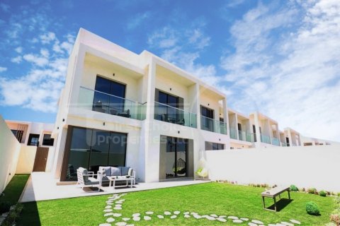 Yas Island, Abu Dhabi, UAE의 타운하우스 침실 3개, 307.7제곱미터 번호 407627