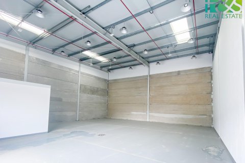 Almacén en alquiler en RAK FTZ, Ras Al Khaimah, EAU 400 m2 № 478871 - foto 2