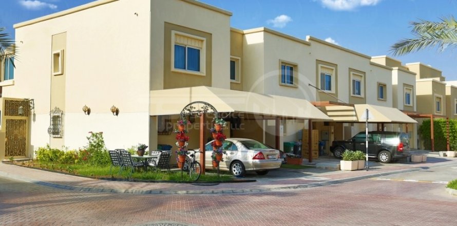 Βίλα σε Al Reef, Abu Dhabi, ΗΑΕ 4 υπνοδωμάτια, 265.3 τ.μ. Αρ. 407354