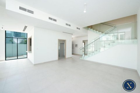 Al Furjan, Dubai, UAE의 임대용 타운하우스 침실 4개, 229제곱미터 번호 628124 - 사진 2
