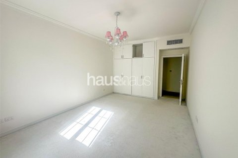 וילה להשכרה ב Al Barsha, Dubai, איחוד האמירויות  4 חדרי שינה, 324 מ"ר, מספר 627023 - תמונה 19