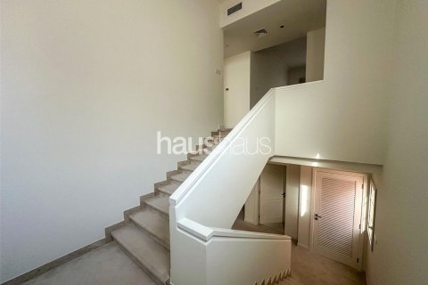 וילה להשכרה ב Al Barsha, Dubai, איחוד האמירויות 4 חדרי שינה, 324 מ"ר, מספר 627023 - תמונה 15