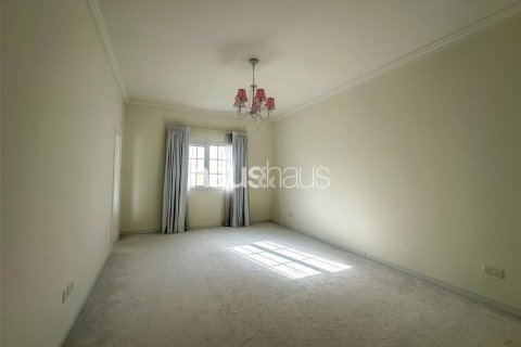 וילה להשכרה ב Al Barsha, Dubai, איחוד האמירויות  4 חדרי שינה, 324 מ"ר, מספר 627023 - תמונה 20