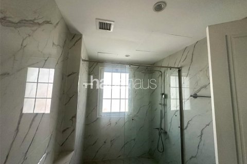 וילה להשכרה ב Al Barsha, Dubai, איחוד האמירויות  4 חדרי שינה, 324 מ"ר, מספר 627023 - תמונה 25