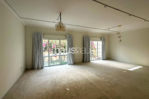 Vila di Al Barsha, Dubai, UAE 4 bilik tidur, 324 meter persegi № 627023