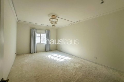 וילה להשכרה ב Al Barsha, Dubai, איחוד האמירויות 4 חדרי שינה, 324 מ"ר, מספר 627023 - תמונה 26