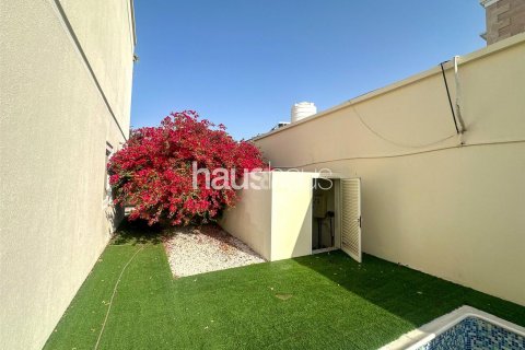 וילה להשכרה ב Al Barsha, Dubai, איחוד האמירויות 4 חדרי שינה, 324 מ"ר, מספר 627023 - תמונה 12