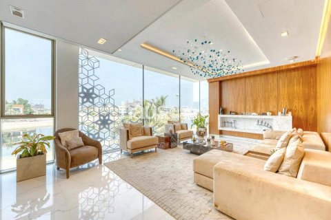 Villa sa Palm Jumeirah, Dubai, UAE 6 silid-tulugan, 1310 sq.m. № 627032 - larawan 23