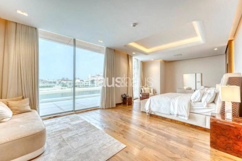 Villa sa Palm Jumeirah, Dubai, UAE 6 silid-tulugan, 1310 sq.m. № 627032 - larawan 10