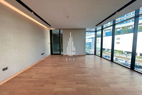 Apartment in Al Reem Island, Abu Dhabi, UAE 1 bedroom, 127.9 sq.m. № 535014 - photo 4