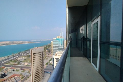 Dzīvoklis Corniche Road, Abu Dhabijā, AAE 4 istabas, 195.1 m2 Nr. 572847