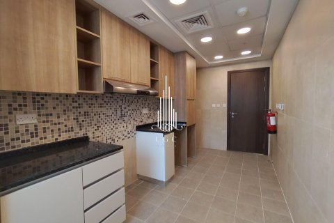Apartmen di Corniche Road, Abu Dhabi, UAE 4 bilik tidur, 195.1 meter persegi № 572847 - foto 16