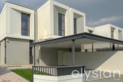 Villa itt: Al Furjan, Dubai, EAE, 4 hálószoba, 330 m², azonosító: 586244