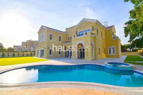 Villa i Arabian Ranches, Dubai, UAE 6 soveværelser, 805 kvm № 625868