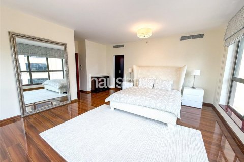 Apartament do wynajęcia w Jumeirah Beach Residence, Dubai, ZEA 4 sypialnie, 270 mkw., nr 626586 - zdjęcie 11