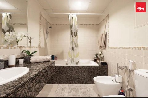 Apartment in Dubai, UAE 1 bedroom, 72.5 sq.m. № 496905 - photo 11
