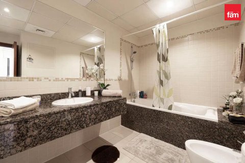 Apartment in Dubai, UAE 1 bedroom, 72.5 sq.m. № 496905 - photo 8