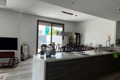 Rumah bandar di Yas Island, Abu Dhabi, UAE 3 bilik tidur, 360 meter persegi № 540645 - foto 14