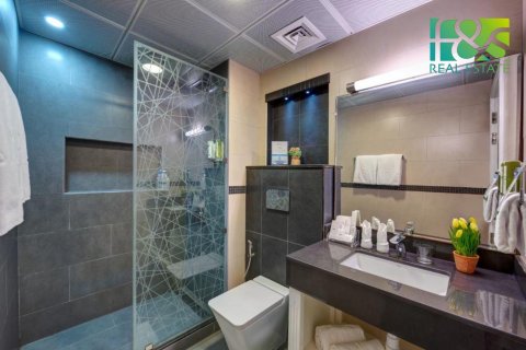 Villa te huur in Al Jazirah Al Hamra, Ras Al Khaimah, VAE 3 slaapkamers, 185.8 vr.m., nr 551783 - foto 6
