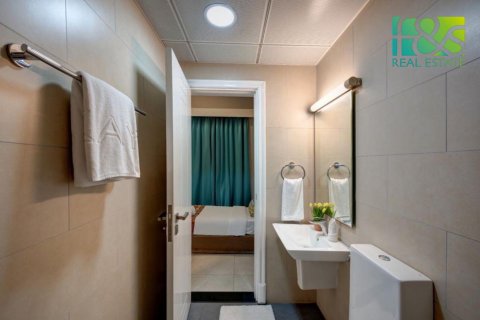 Villa te huur in Al Jazirah Al Hamra, Ras Al Khaimah, VAE 3 slaapkamers, 185.8 vr.m., nr 551783 - foto 4