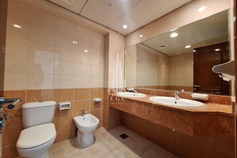 Зняти в оренду віллу в Abu Dhabi Gate City, Абу-Даби, ОАЕ 4 спальні, 326.9м2, № 533155 - фото 29