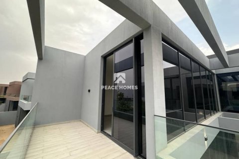 Villa til salg i Tilal City, Sharjah, UAE 4 soveværelser, 469 kvm № 404061 - foto 13