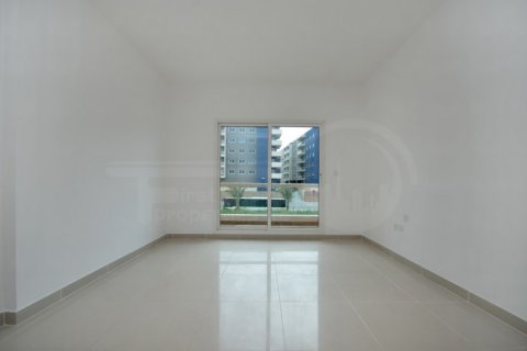 Villa til leje i Al Reef, Abu Dhabi, UAE 4 soveværelser, 265.3 kvm № 410579 - foto 7