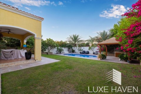 Vila u gradu Jumeirah Park, Dubai, UAE 4 spavaće sobe, 402.73 m2 Br. 367829 - Slika 13