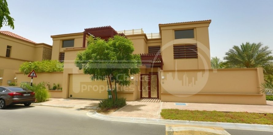 Villa en Al Raha Golf Gardens, Abu Dhabi, EAU 4 dormitorios, 342 m² № 410398