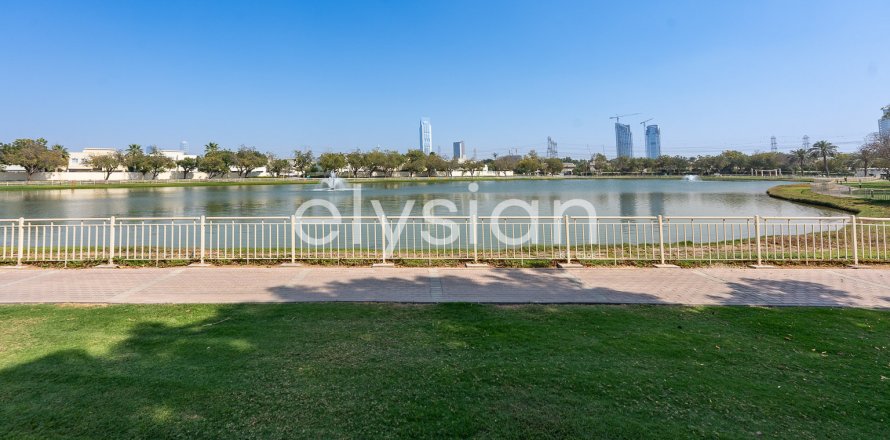 Villa in Meadows, Dubai, VAE 4 slaapkamers, 386 vr.m. nr 586073