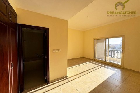 Huvila Al Hamra Village, Ras Al Khaimah, Arabiemiraatit 4 makuuhuonetta, 463.1 m2 № 454565 - kuva 15