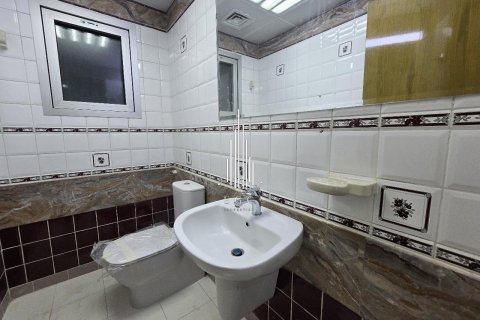 Apartament në Corniche Road, Abu Dhabi, Emiratet e Bashkuara Arabe 3 dhoma gjumi, 263.8 m2. № 535339 - Foto 21