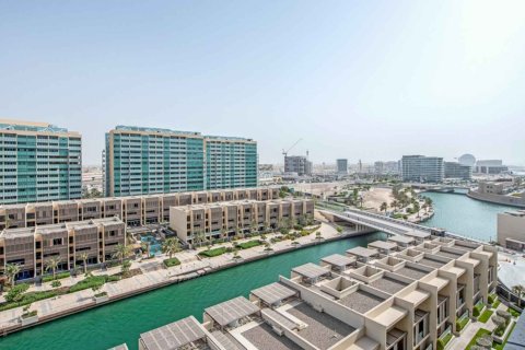 Al Raha Beach, Abu Dhabi, UAE의 AL NADA 1 번호 140136
