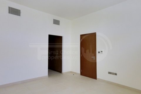 Vila na Yas Island, Abu Dhabi, UAE 5 spavaće sobe, 511.7 m2 Br. 410409 - Slika 7