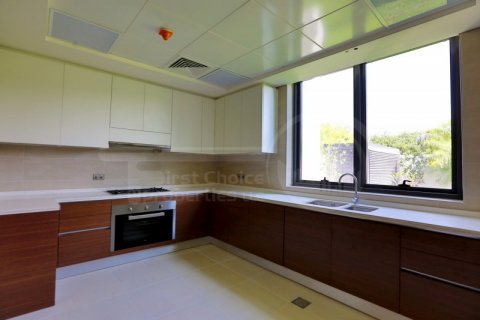 Vila di Yas Island, Abu Dhabi, UEA 4 kamar tidur, 441.3 m2 nomor 410408 - foto 4